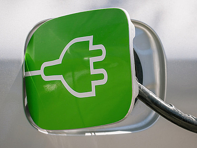 Photo: Stecker für E-Mobilität 